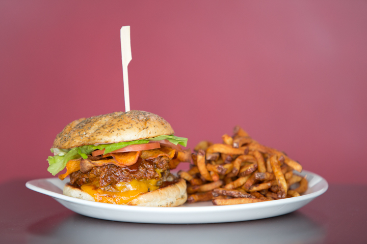 Mon Ami Louis The Sugar Shack Burger © Charcoal Collaborative 2016
