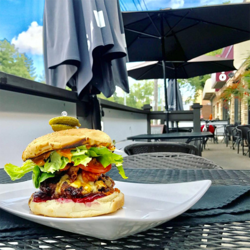 Inferno's on Academy "Smokey the Bearger" / Photo Credit @vilai_pinasouc